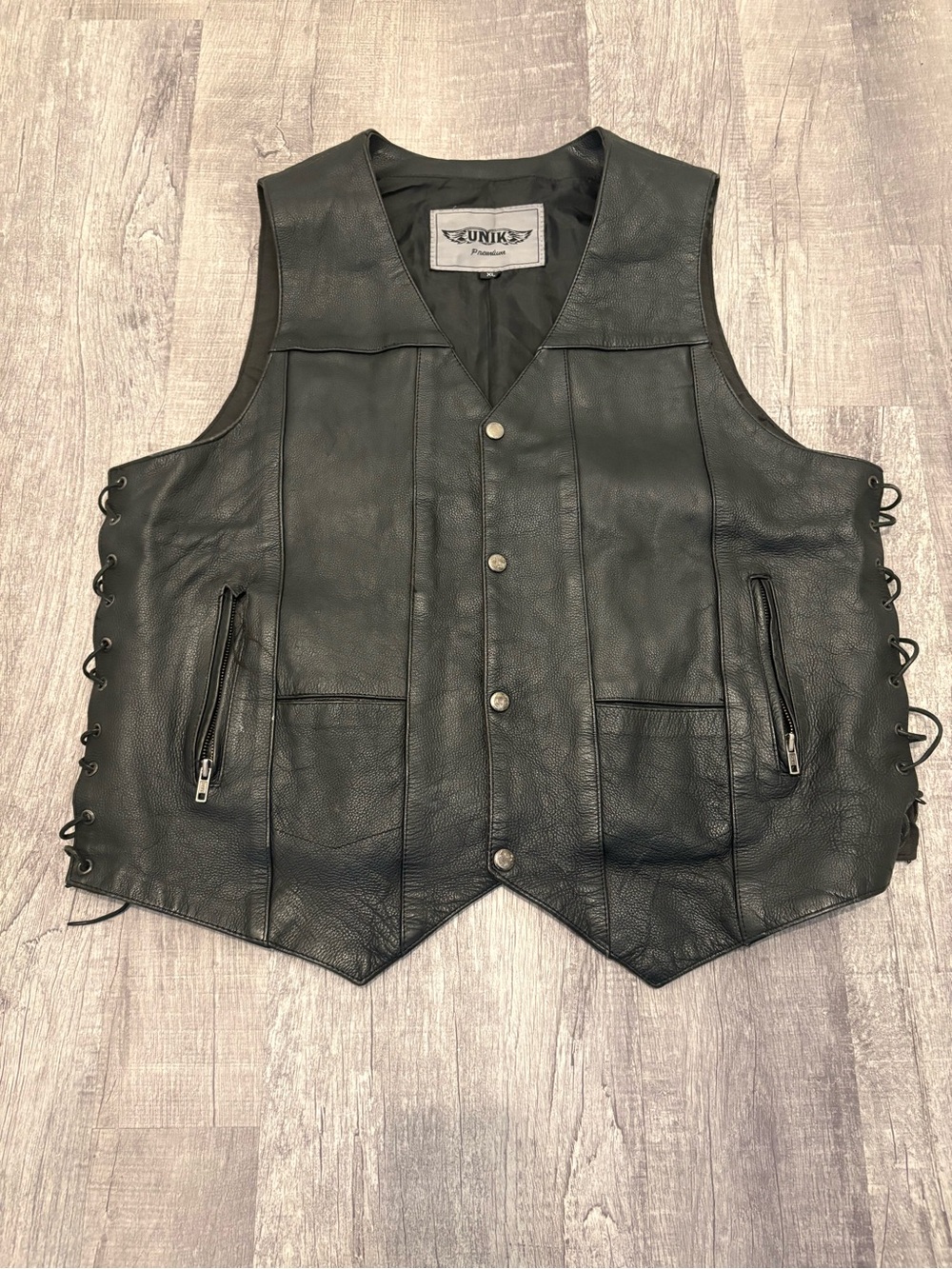 UNIK Premium Black Leather Motorcycle Vest XL Snap Front Side Laces Zip Pockets